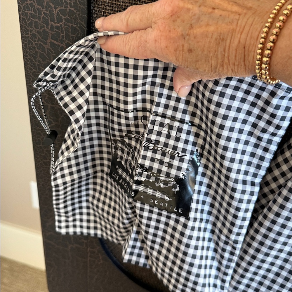 Eddie Bauer + The Great Checkered Packable Jacket - Picture 5 of 6